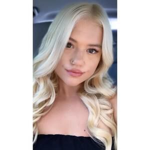 Meet your Posher, Sasha